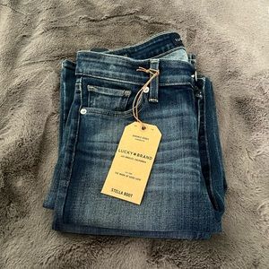 Brand new never worn lucky brand blue jeans Stella boot cheeky low rise slim fit